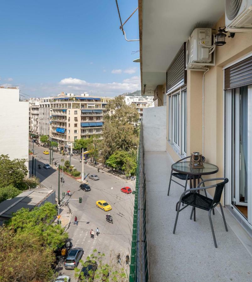 Appartamento Modern & Stylish Apt At The Heart Of Atene Esterno foto
